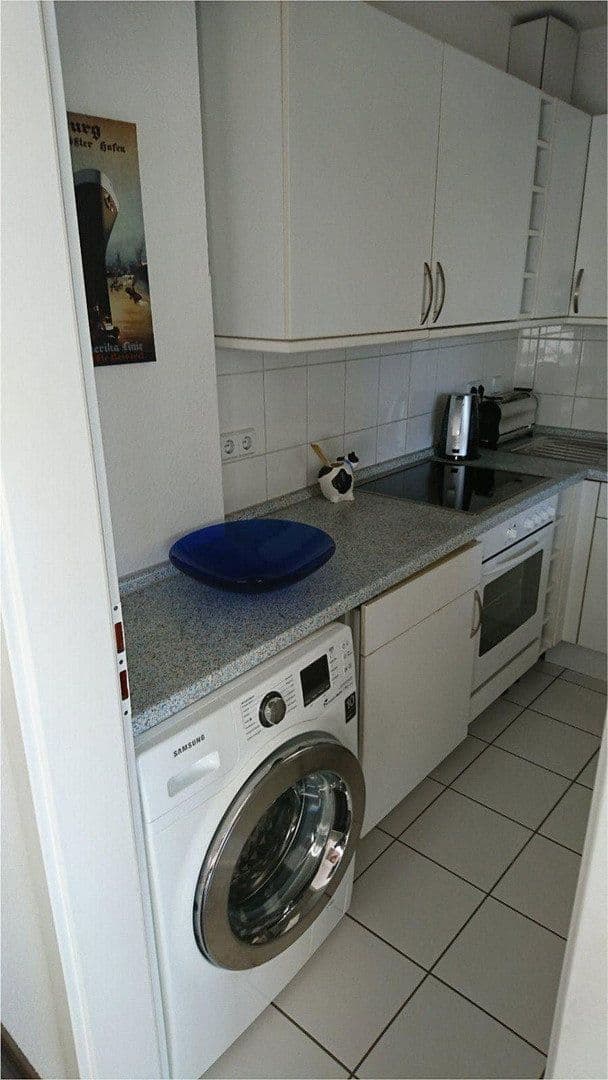Pronájem bytu 2+1 50 m², Hamburg, Hamburg Pronájem bytu 2+1 50 m², Hamburg, Hamburg