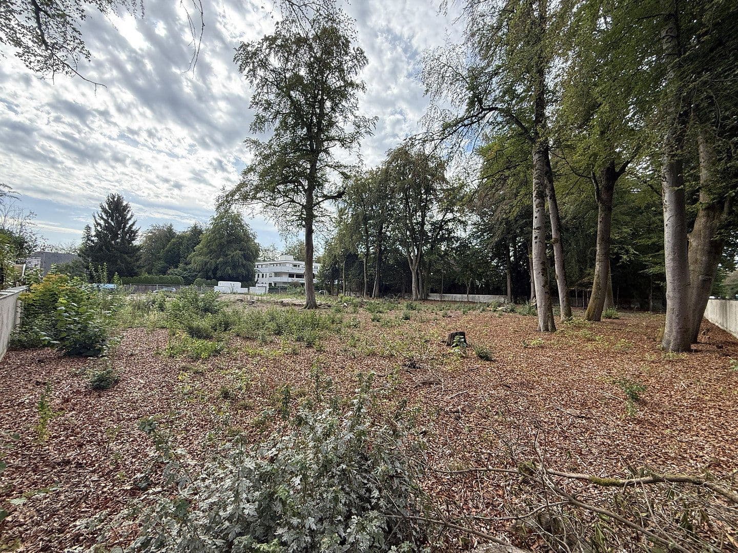Prodej pozemku 3.233 m², Grünwald, Bavorsko Prodej pozemku 3.233 m², Grünwald, Bavorsko