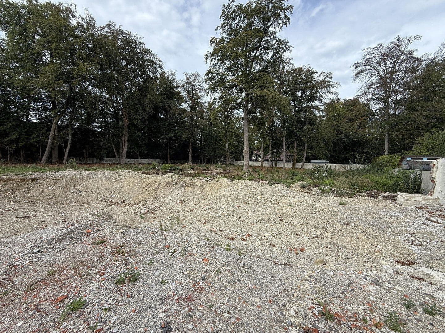 Prodej pozemku 3.233 m², Grünwald, Bavorsko Prodej pozemku 3.233 m², Grünwald, Bavorsko