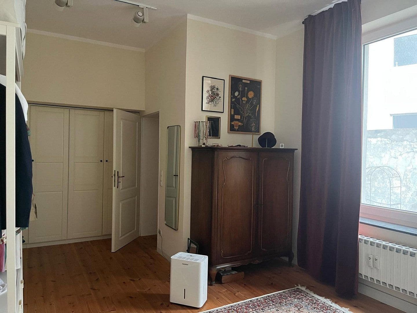 Pronájem bytu 3+1 90 m², König-Friedrich-Wilhelm-Str. 39, Duisburg, Severní Porýní-Vestfálsko Pronájem bytu 3+1 90 m², König-Friedrich-Wilhelm-Str. 39, Duisburg, Severní Porýní-Vestfálsko