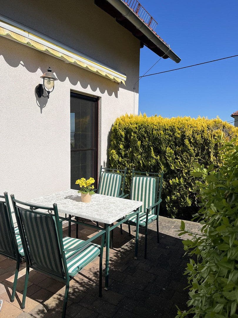 Prodej domu 140 m², pozemek 800 m², Luturmstraße 37, Heidenau, Sasko Prodej domu 140 m², pozemek 800 m², Luturmstraße 37, Heidenau, Sasko