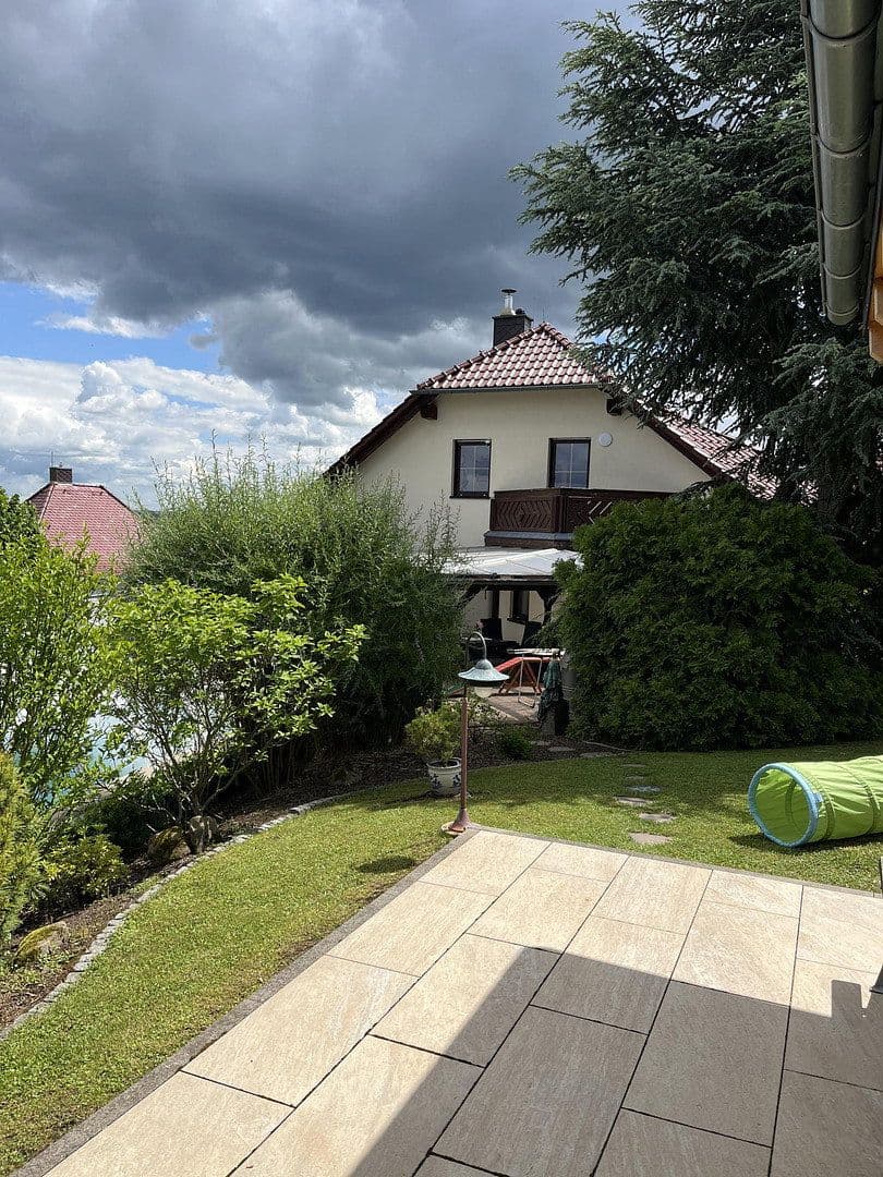 Prodej domu 140 m², pozemek 800 m², Luturmstraße 37, Heidenau, Sasko Prodej domu 140 m², pozemek 800 m², Luturmstraße 37, Heidenau, Sasko