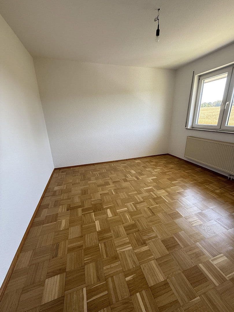 Pronájem kanceláře 106 m², Neusalza-Spremberg, Sasko Pronájem kanceláře 106 m², Neusalza-Spremberg, Sasko