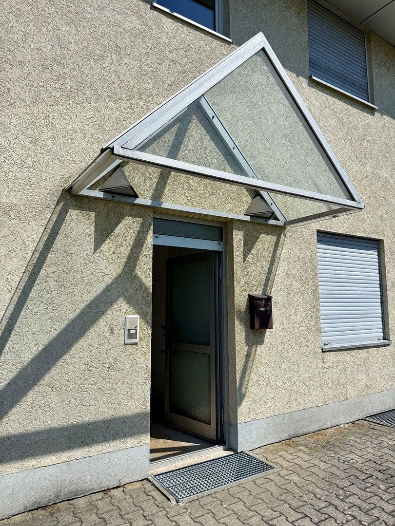 Pronájem kanceláře 106 m², Neusalza-Spremberg, Sasko Pronájem kanceláře 106 m², Neusalza-Spremberg, Sasko