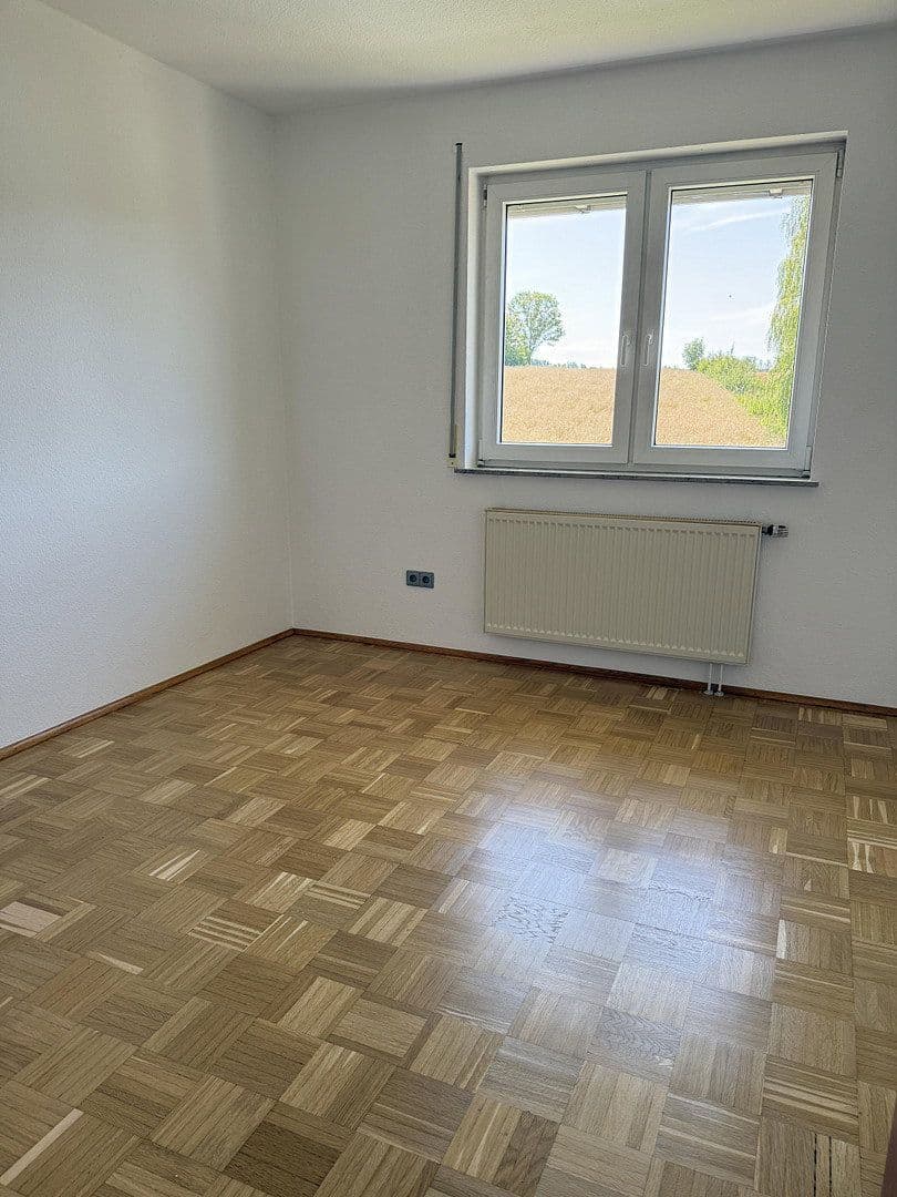 Pronájem kanceláře 106 m², Neusalza-Spremberg, Sasko Pronájem kanceláře 106 m², Neusalza-Spremberg, Sasko