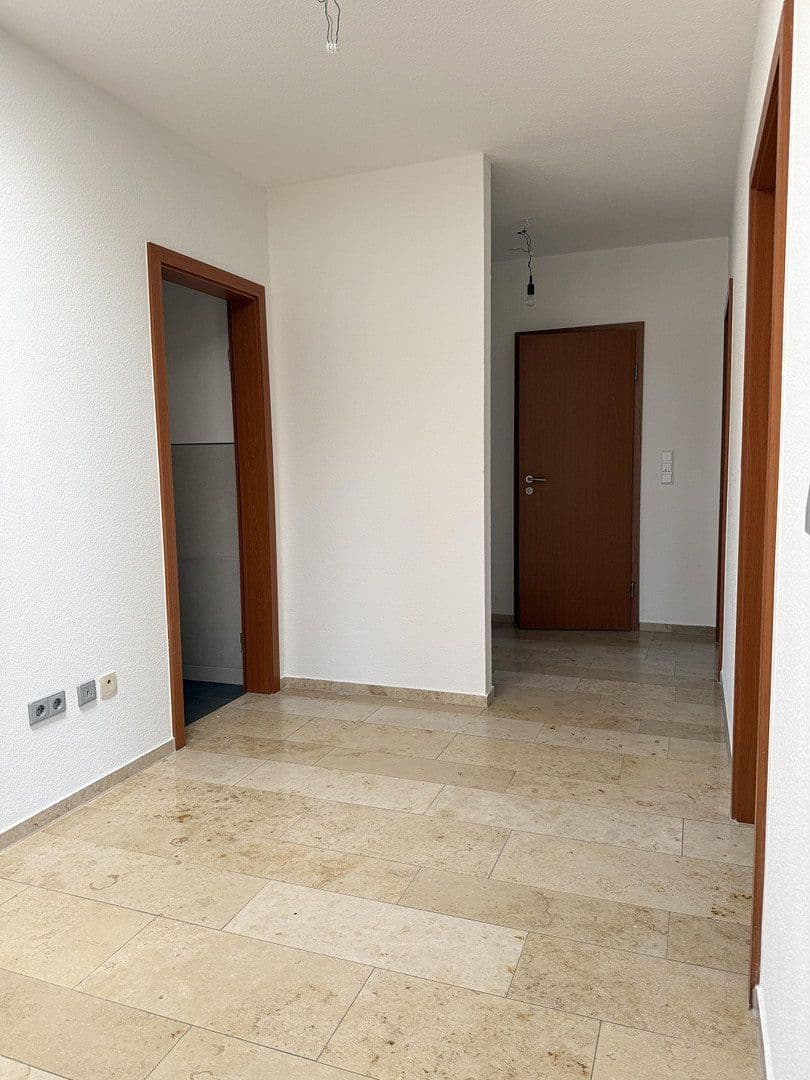 Pronájem kanceláře 106 m², Neusalza-Spremberg, Sasko Pronájem kanceláře 106 m², Neusalza-Spremberg, Sasko