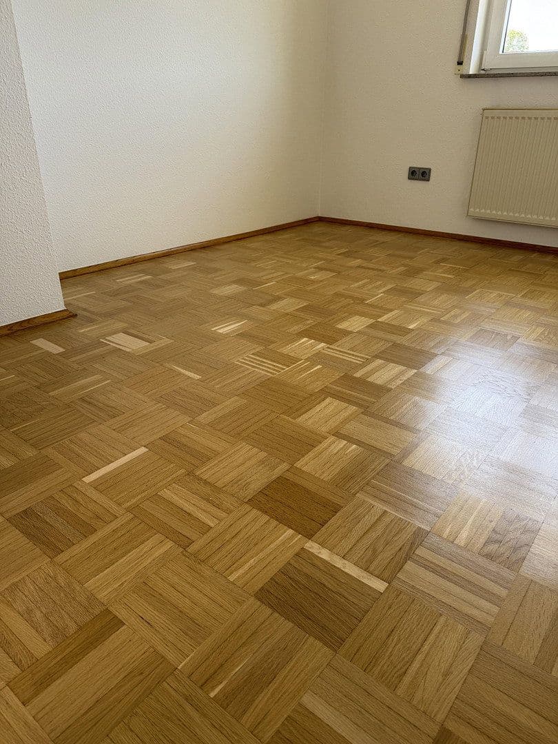 Pronájem kanceláře 106 m², Neusalza-Spremberg, Sasko Pronájem kanceláře 106 m², Neusalza-Spremberg, Sasko