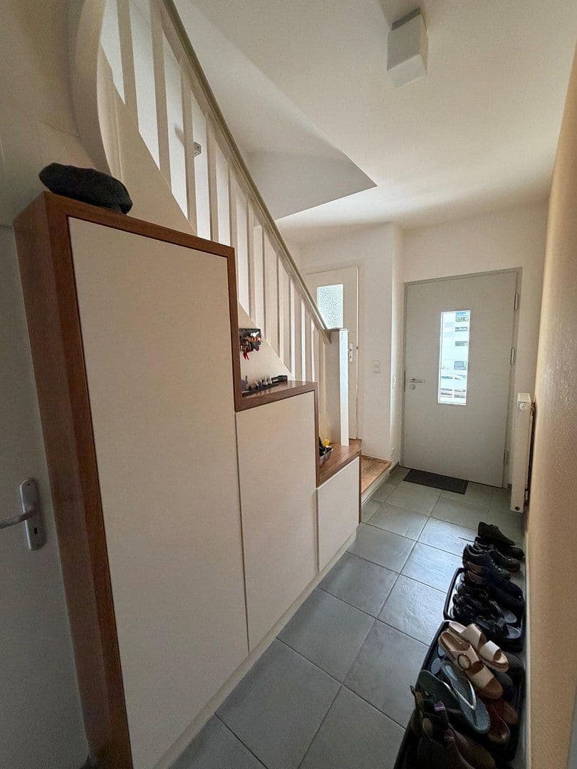 Prodej domu 160 m², pozemek 260 m², Auf dem Kamm, 6, Bergisch Gladbach, Severní Porýní-Vestfálsko Prodej domu 160 m², pozemek 260 m², Auf dem Kamm, 6, Bergisch Gladbach, Severní Porýní-Vestfálsko
