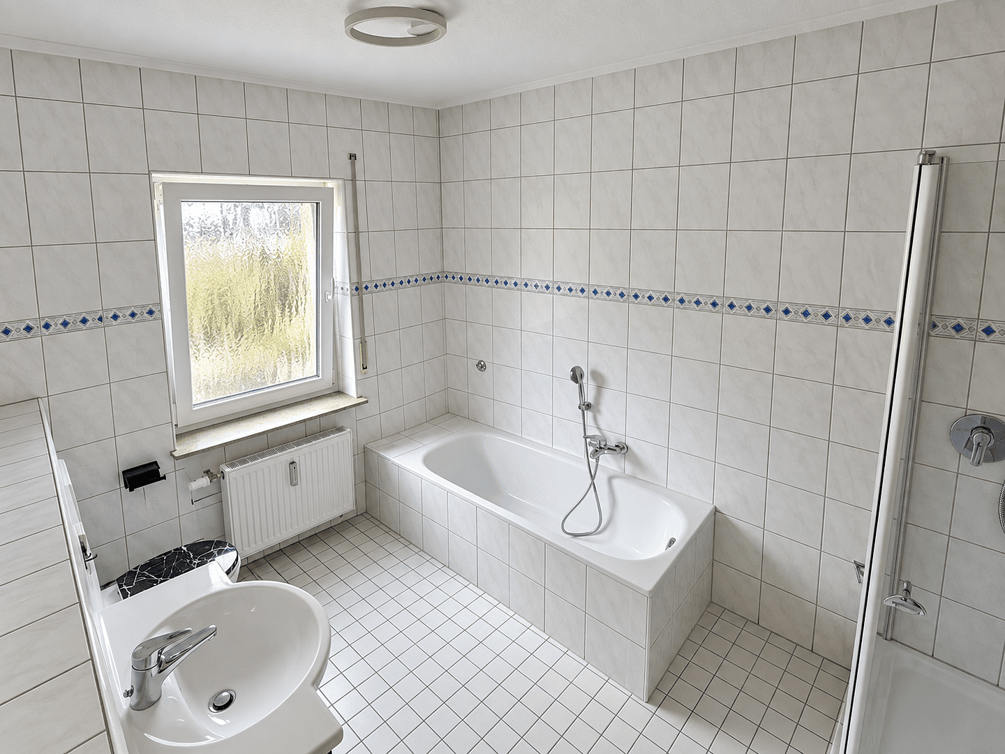 Pronájem bytu 5+1 105 m², Marburg, Hessen Pronájem bytu 5+1 105 m², Marburg, Hessen