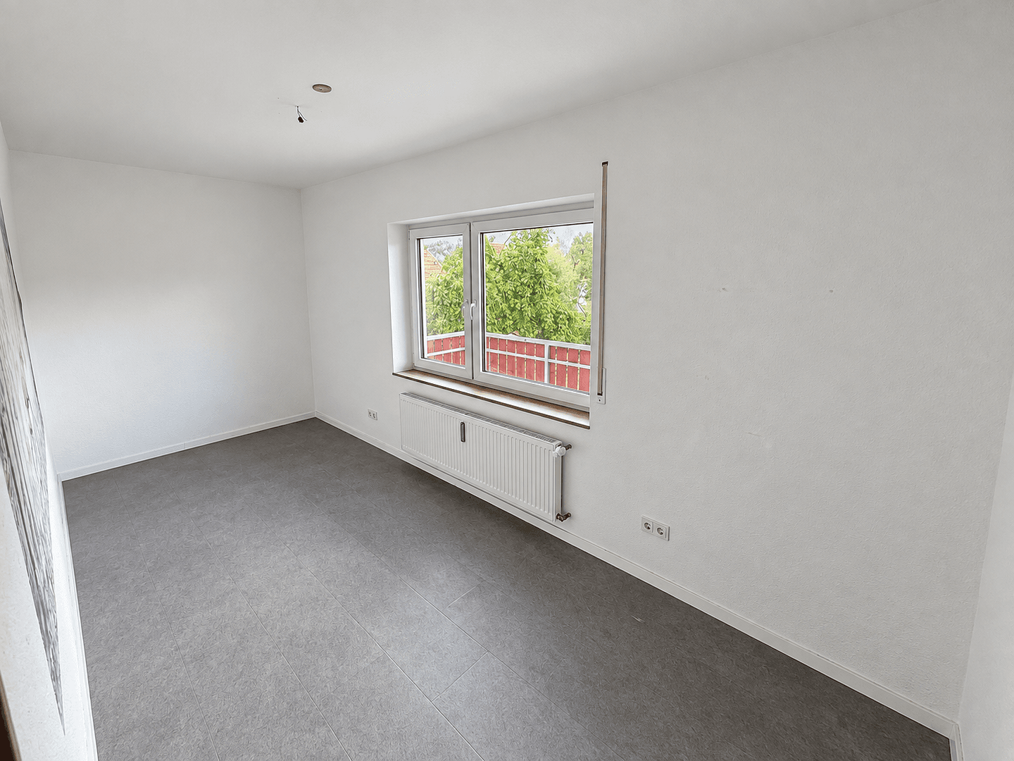 Pronájem bytu 5+1 105 m², Marburg, Hessen Pronájem bytu 5+1 105 m², Marburg, Hessen