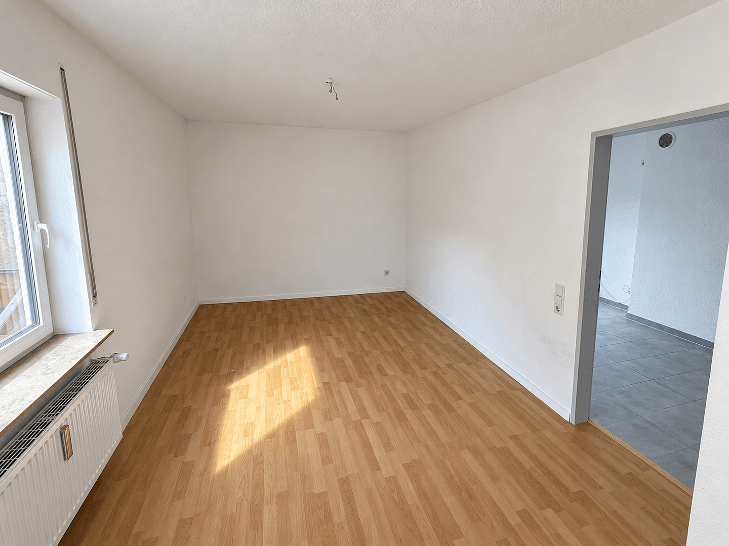 Pronájem bytu 5+1 105 m², Marburg, Hessen Pronájem bytu 5+1 105 m², Marburg, Hessen