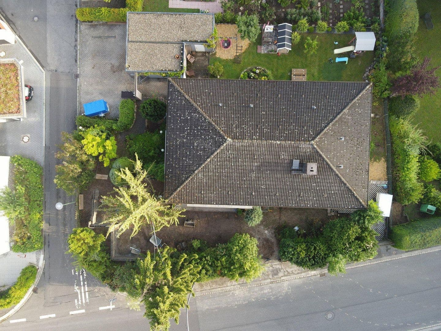 Prodej domu 204 m², pozemek 781 m², Frankenstraße, 133, Würzburg, Bavorsko Prodej domu 204 m², pozemek 781 m², Frankenstraße, 133, Würzburg, Bavorsko