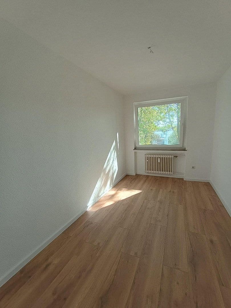 Pronájem bytu 3+1 78 m², Bahnhofstraße 19-21, Castrop-Rauxel, Severní Porýní-Vestfálsko Pronájem bytu 3+1 78 m², Bahnhofstraße 19-21, Castrop-Rauxel, Severní Porýní-Vestfálsko