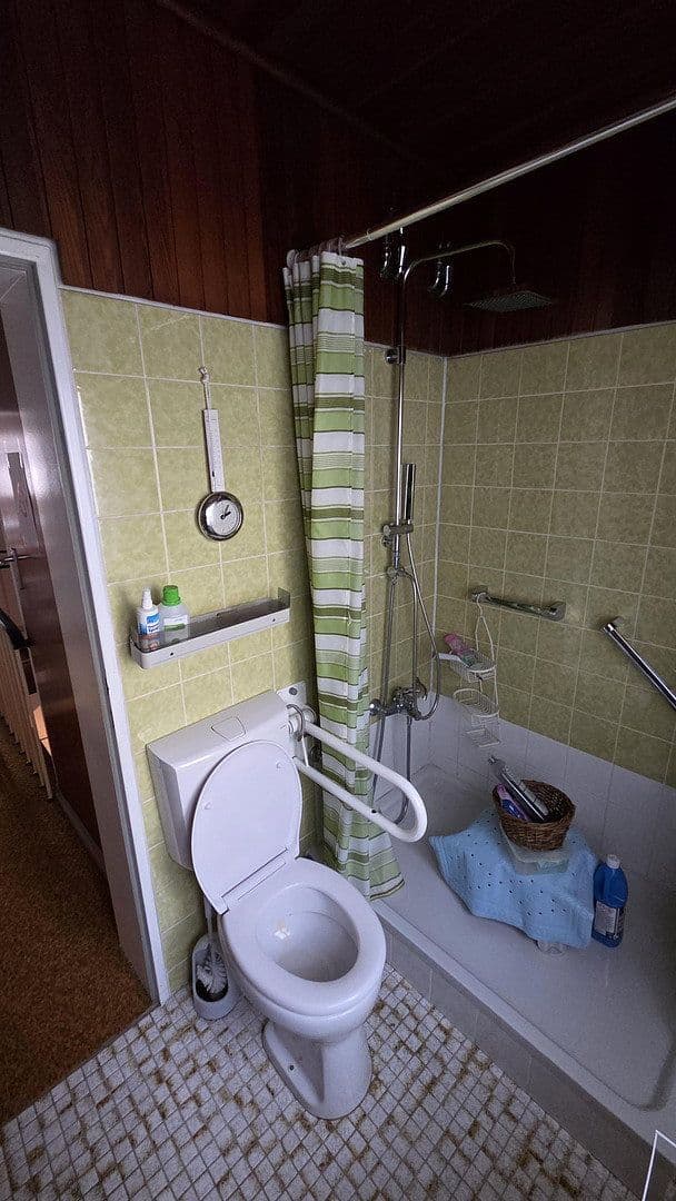 Prodej domu 97 m², pozemek 140 m², Köln Esch, Severní Porýní-Vestfálsko Prodej domu 97 m², pozemek 140 m², Köln Esch, Severní Porýní-Vestfálsko