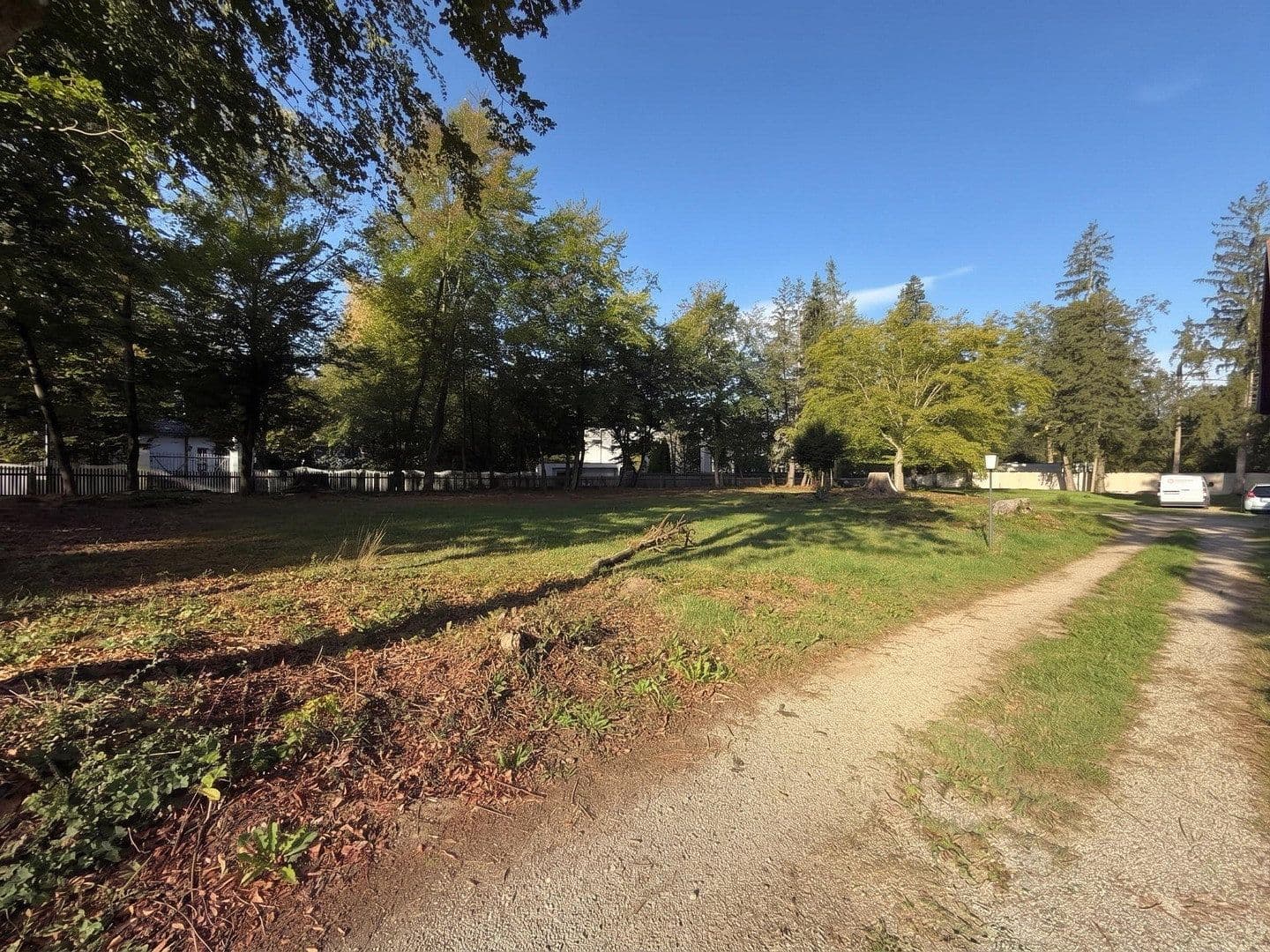 Prodej pozemku 3.697 m², Grünwald, Bavorsko Prodej pozemku 3.697 m², Grünwald, Bavorsko