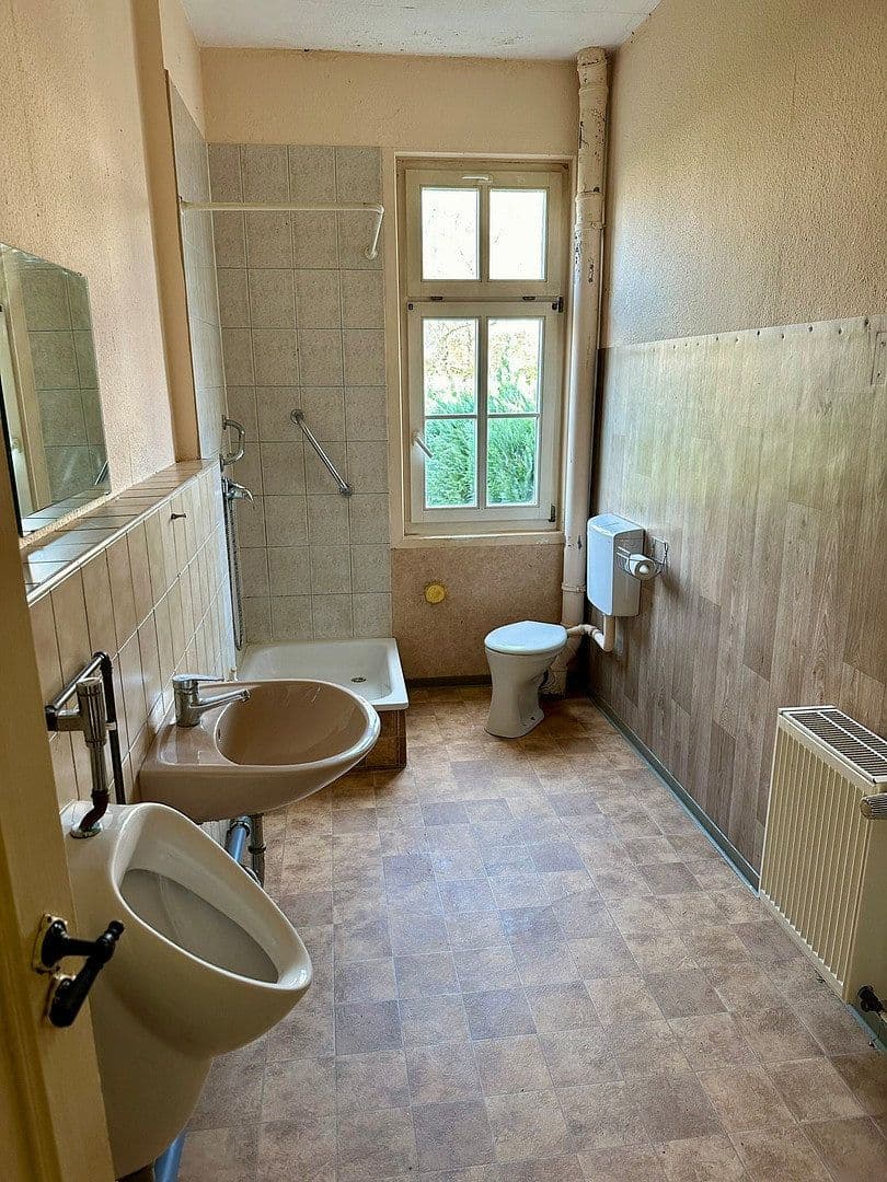 Prodej domu 219 m², pozemek 757 m², Rennbahn 42, Eisenach, Durynsko Prodej domu 219 m², pozemek 757 m², Rennbahn 42, Eisenach, Durynsko