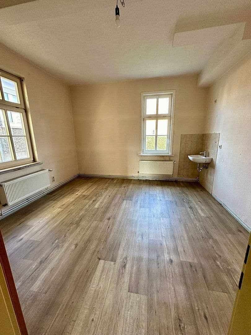Prodej domu 219 m², pozemek 757 m², Rennbahn 42, Eisenach, Durynsko Prodej domu 219 m², pozemek 757 m², Rennbahn 42, Eisenach, Durynsko