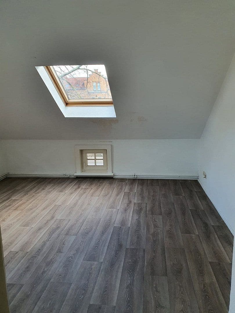 Prodej domu 219 m², pozemek 757 m², Rennbahn 42, Eisenach, Durynsko Prodej domu 219 m², pozemek 757 m², Rennbahn 42, Eisenach, Durynsko