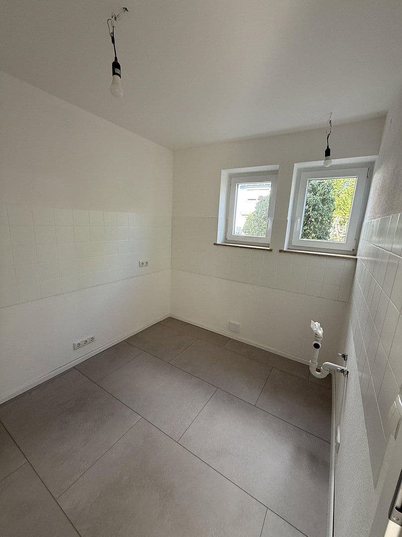 Pronájem domu 90 m², pozemek 220 m², Mindelheim, Bavorsko Pronájem domu 90 m², pozemek 220 m², Mindelheim, Bavorsko