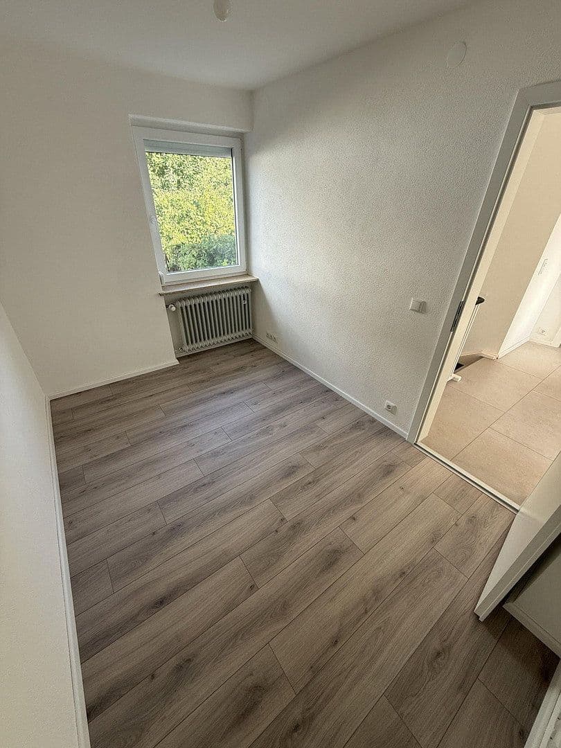 Pronájem domu 90 m², pozemek 220 m², Mindelheim, Bavorsko Pronájem domu 90 m², pozemek 220 m², Mindelheim, Bavorsko