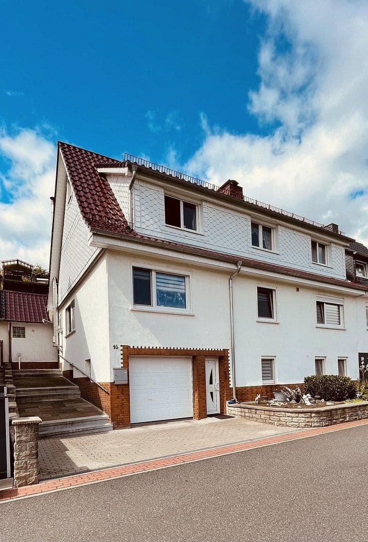 Prodej domu 154 m², pozemek 875 m², Heringen (Werra), Hessen Prodej domu 154 m², pozemek 875 m², Heringen (Werra), Hessen
