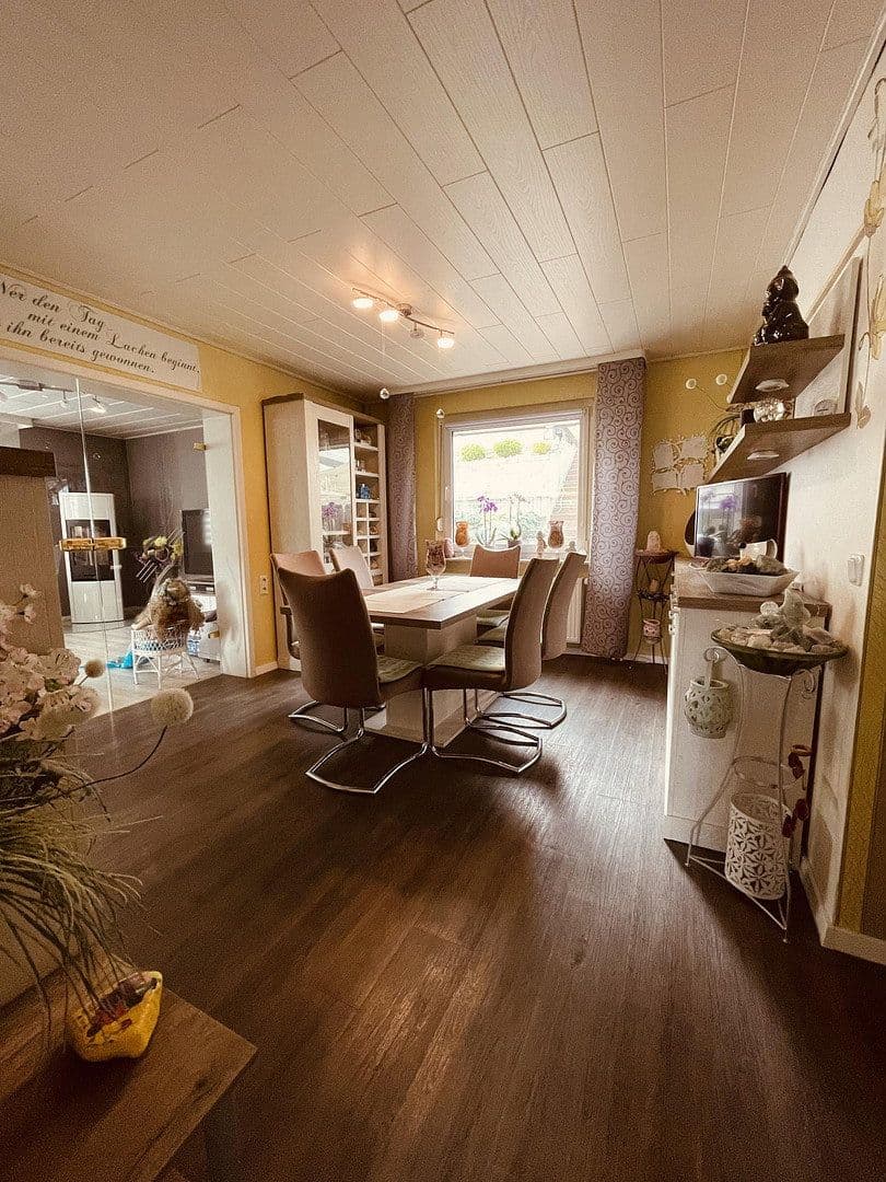 Prodej domu 154 m², pozemek 875 m², Heringen (Werra), Hessen Prodej domu 154 m², pozemek 875 m², Heringen (Werra), Hessen