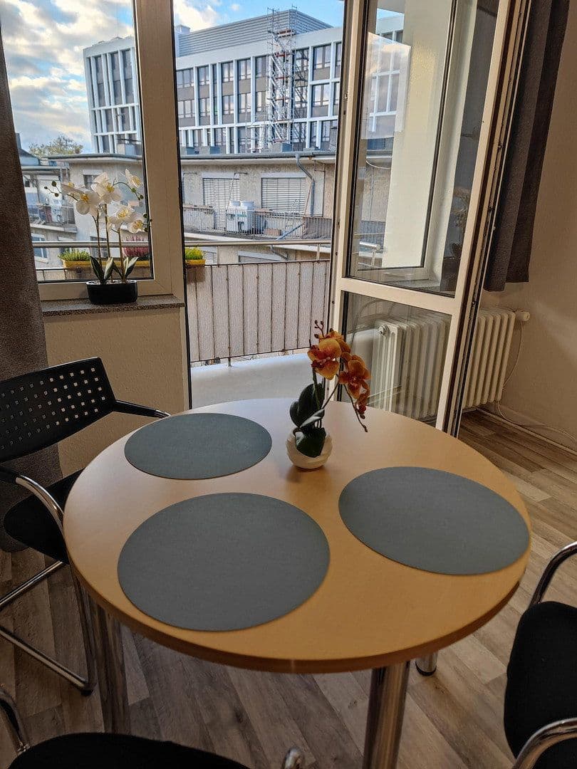 Pronájem bytu 1+kk 36 m², Bochum - Bochum-Mitte, Severní Porýní-Vestfálsko Pronájem bytu 1+kk 36 m², Bochum - Bochum-Mitte, Severní Porýní-Vestfálsko