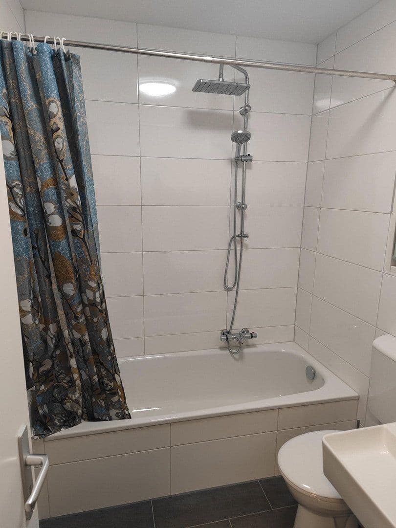 Pronájem bytu 1+kk 36 m², Bochum - Bochum-Mitte, Severní Porýní-Vestfálsko Pronájem bytu 1+kk 36 m², Bochum - Bochum-Mitte, Severní Porýní-Vestfálsko