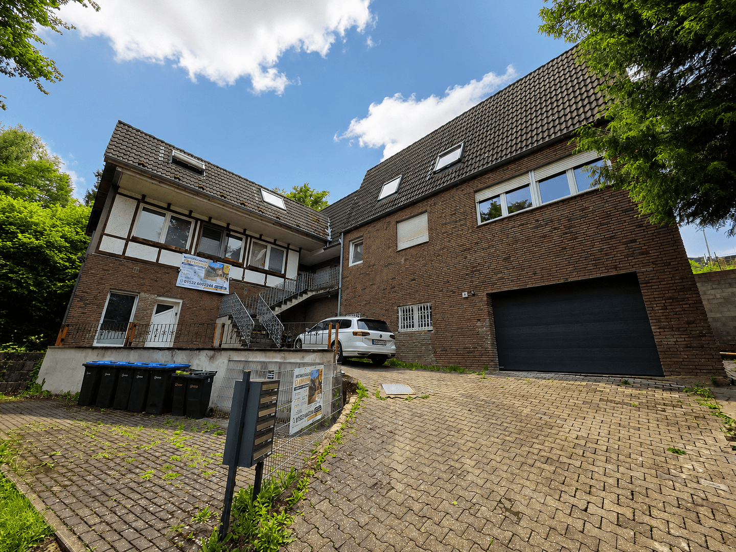 Prodej domu 467 m², pozemek 1.113 m², Zum Backofen.2, Stolberg, Severní Porýní-Vestfálsko Prodej domu 467 m², pozemek 1.113 m², Zum Backofen.2, Stolberg, Severní Porýní-Vestfálsko