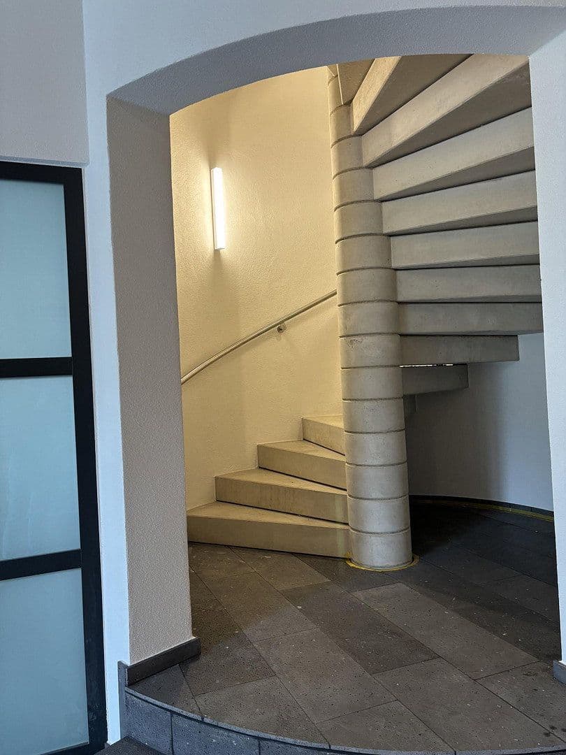 Pronájem bytu 2+1 82 m², Moselstraße 6, Osann-Monzel, Porýní-Falc Pronájem bytu 2+1 82 m², Moselstraße 6, Osann-Monzel, Porýní-Falc