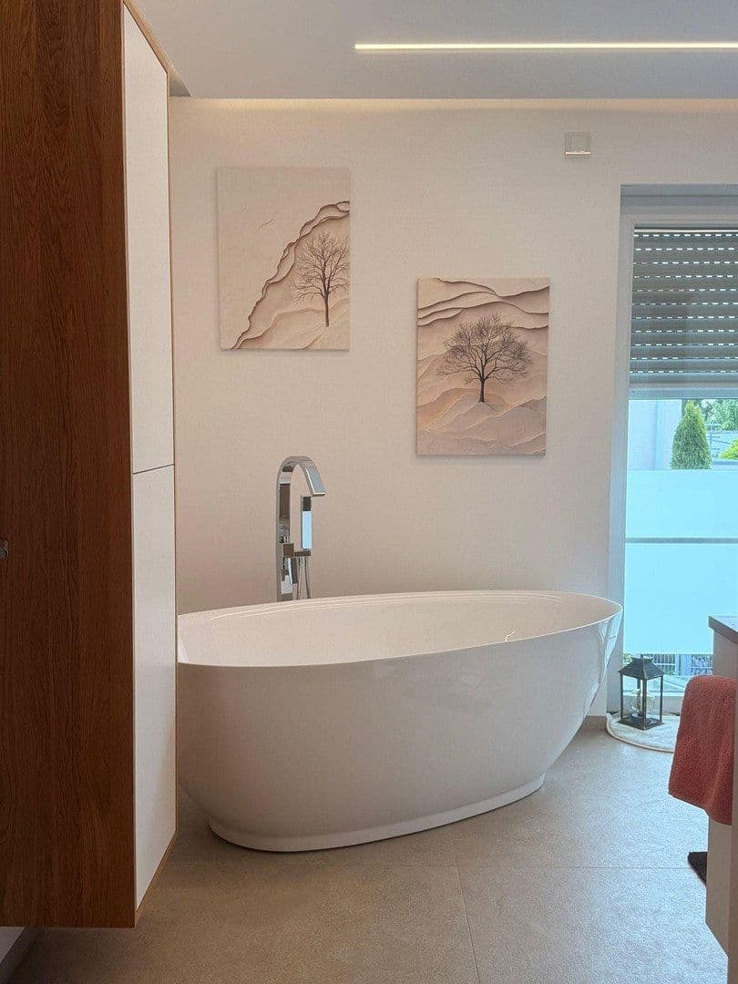 Prodej domu 200 m², pozemek 375 m², Brunnweg 12, Obertraubling, Bavorsko Prodej domu 200 m², pozemek 375 m², Brunnweg 12, Obertraubling, Bavorsko