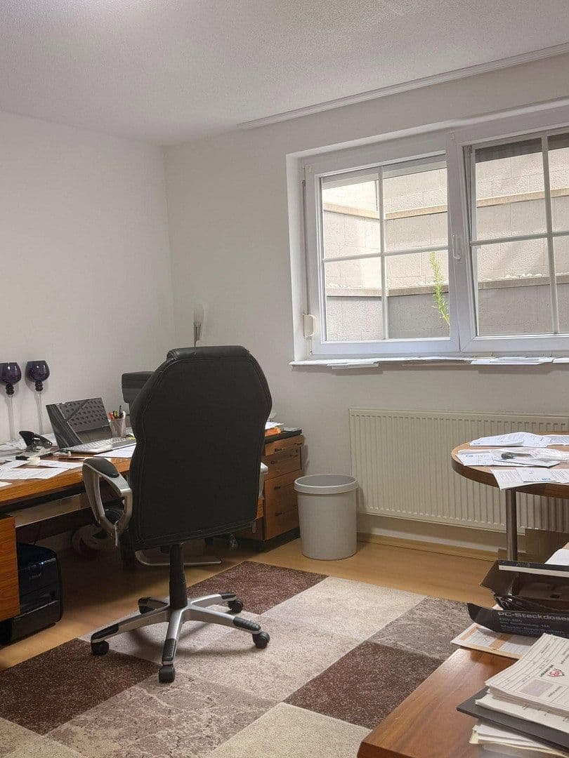 Prodej domu 200 m², pozemek 375 m², Brunnweg 12, Obertraubling, Bavorsko Prodej domu 200 m², pozemek 375 m², Brunnweg 12, Obertraubling, Bavorsko
