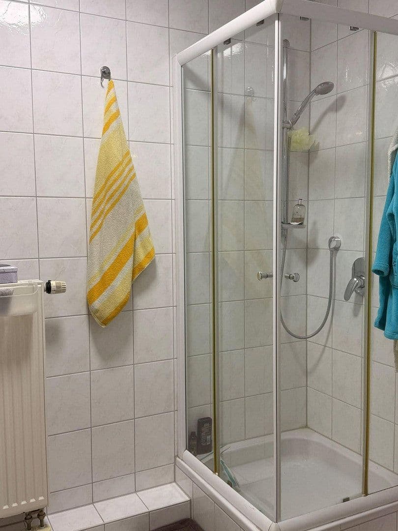 Prodej domu 200 m², pozemek 375 m², Brunnweg 12, Obertraubling, Bavorsko Prodej domu 200 m², pozemek 375 m², Brunnweg 12, Obertraubling, Bavorsko
