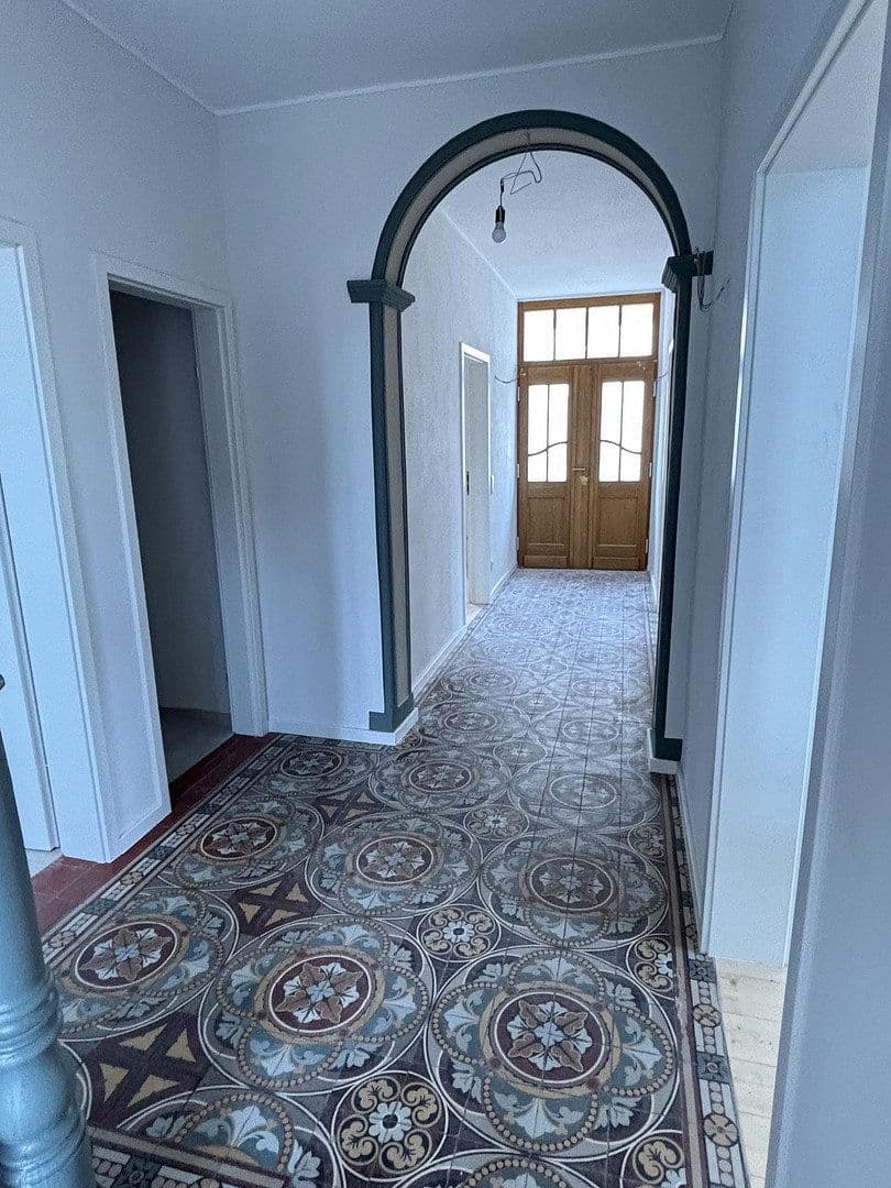 Pronájem bytu 5+kk 146 m², Moselstraße 6, Osann-Monzel, Porýní-Falc Pronájem bytu 5+kk 146 m², Moselstraße 6, Osann-Monzel, Porýní-Falc