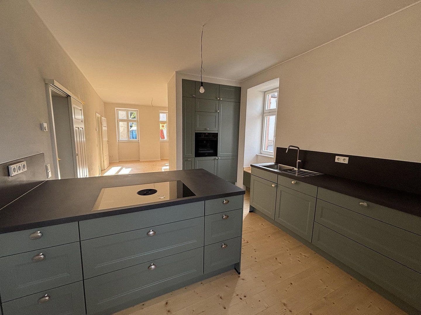 Pronájem bytu 5+kk 146 m², Moselstraße 6, Osann-Monzel, Porýní-Falc Pronájem bytu 5+kk 146 m², Moselstraße 6, Osann-Monzel, Porýní-Falc