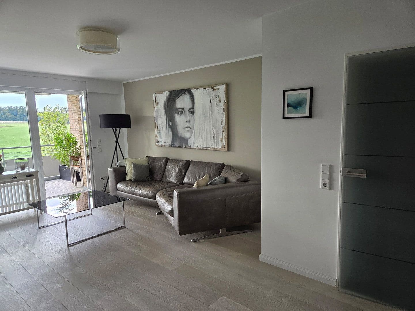 Prodej bytu 3+1 97 m², Erkrath, Severní Porýní-Vestfálsko Prodej bytu 3+1 97 m², Erkrath, Severní Porýní-Vestfálsko