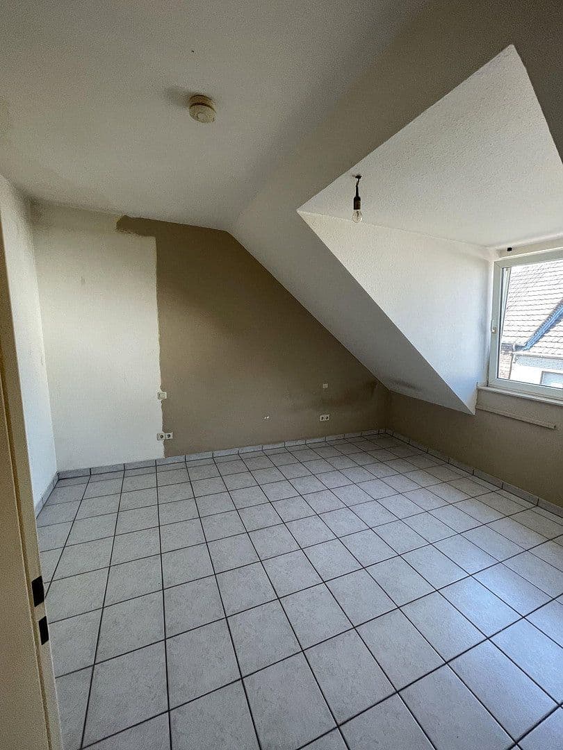 Pronájem bytu 2+1 54 m², Altestrasse 170, Frechen, Severní Porýní-Vestfálsko Pronájem bytu 2+1 54 m², Altestrasse 170, Frechen, Severní Porýní-Vestfálsko