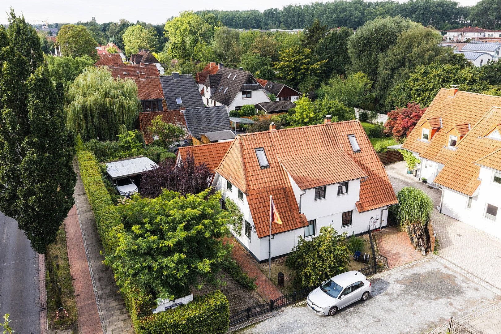 Prodej domu 180 m², pozemek 1.061 m², Bremen, Bremen Prodej domu 180 m², pozemek 1.061 m², Bremen, Bremen