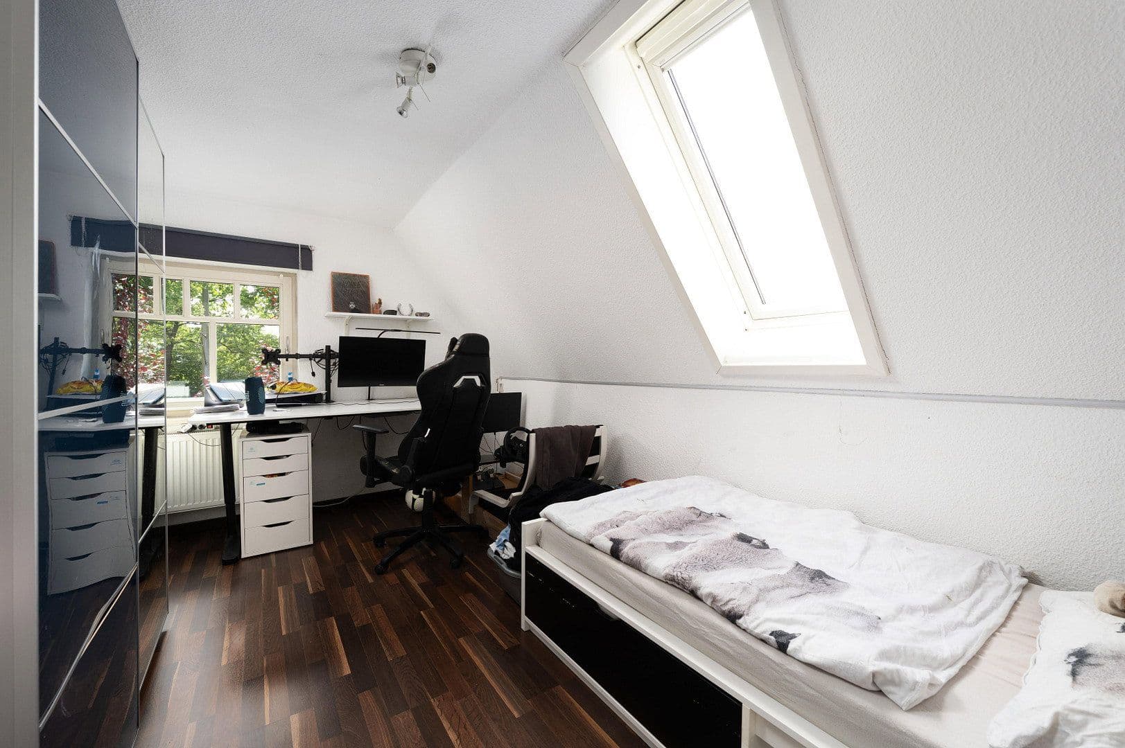 Prodej domu 180 m², pozemek 1.061 m², Bremen, Bremen Prodej domu 180 m², pozemek 1.061 m², Bremen, Bremen