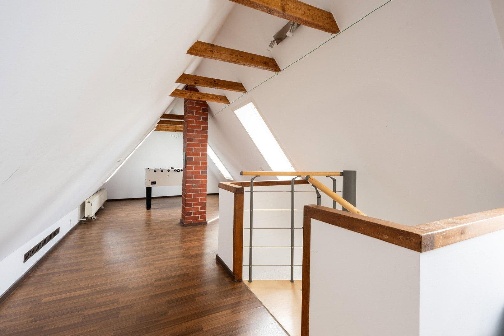 Prodej domu 180 m², pozemek 1.061 m², Bremen, Bremen Prodej domu 180 m², pozemek 1.061 m², Bremen, Bremen