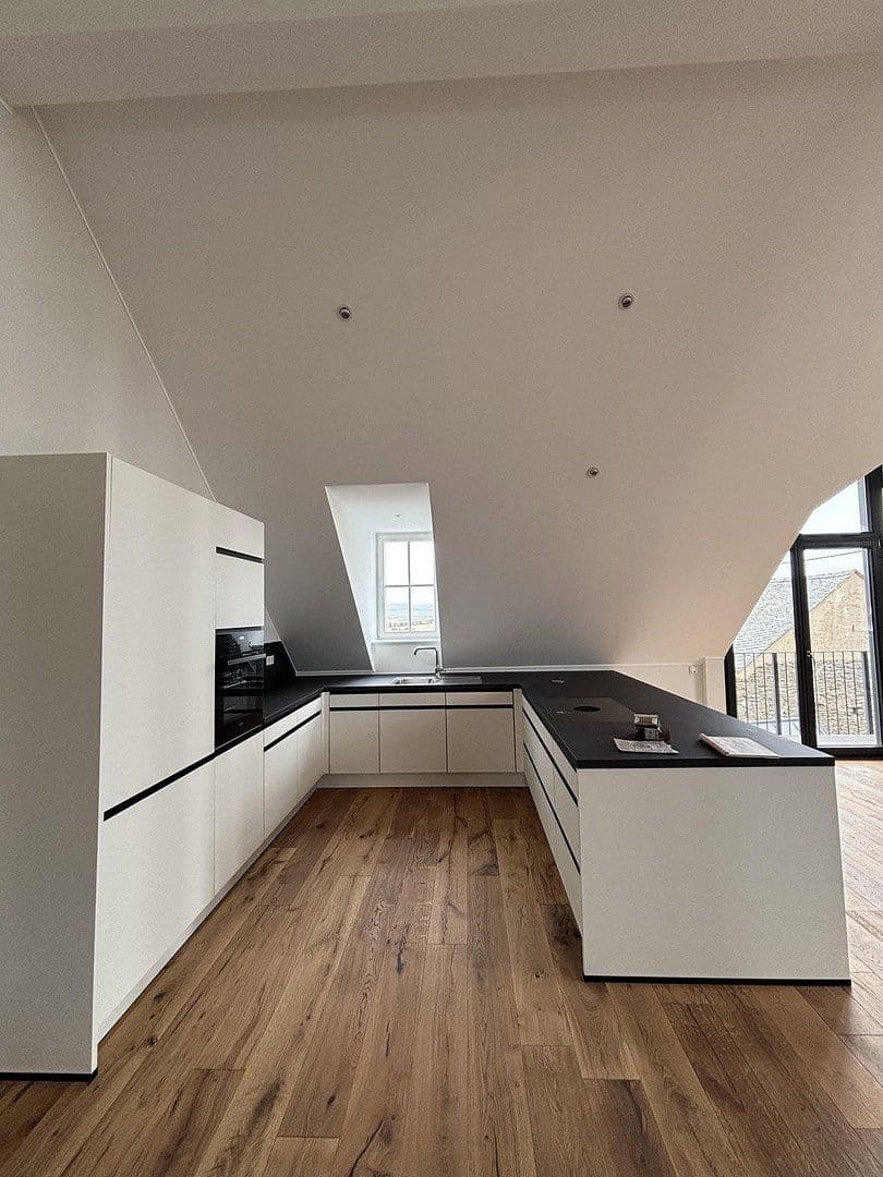 Pronájem bytu 5+1 150 m², Moselstraße 6, Osann-Monzel, Porýní-Falc Pronájem bytu 5+1 150 m², Moselstraße 6, Osann-Monzel, Porýní-Falc