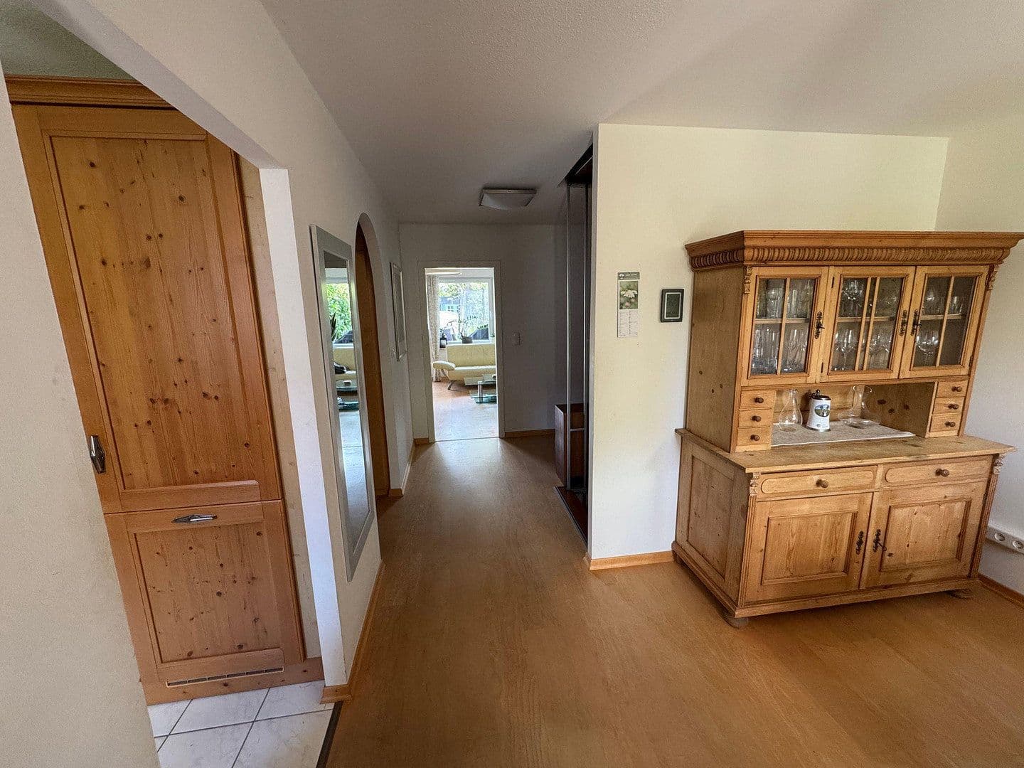 Prodej domu 135 m², pozemek 325 m², Höhenkirchen-Siegertsbrunn, Bavorsko Prodej domu 135 m², pozemek 325 m², Höhenkirchen-Siegertsbrunn, Bavorsko