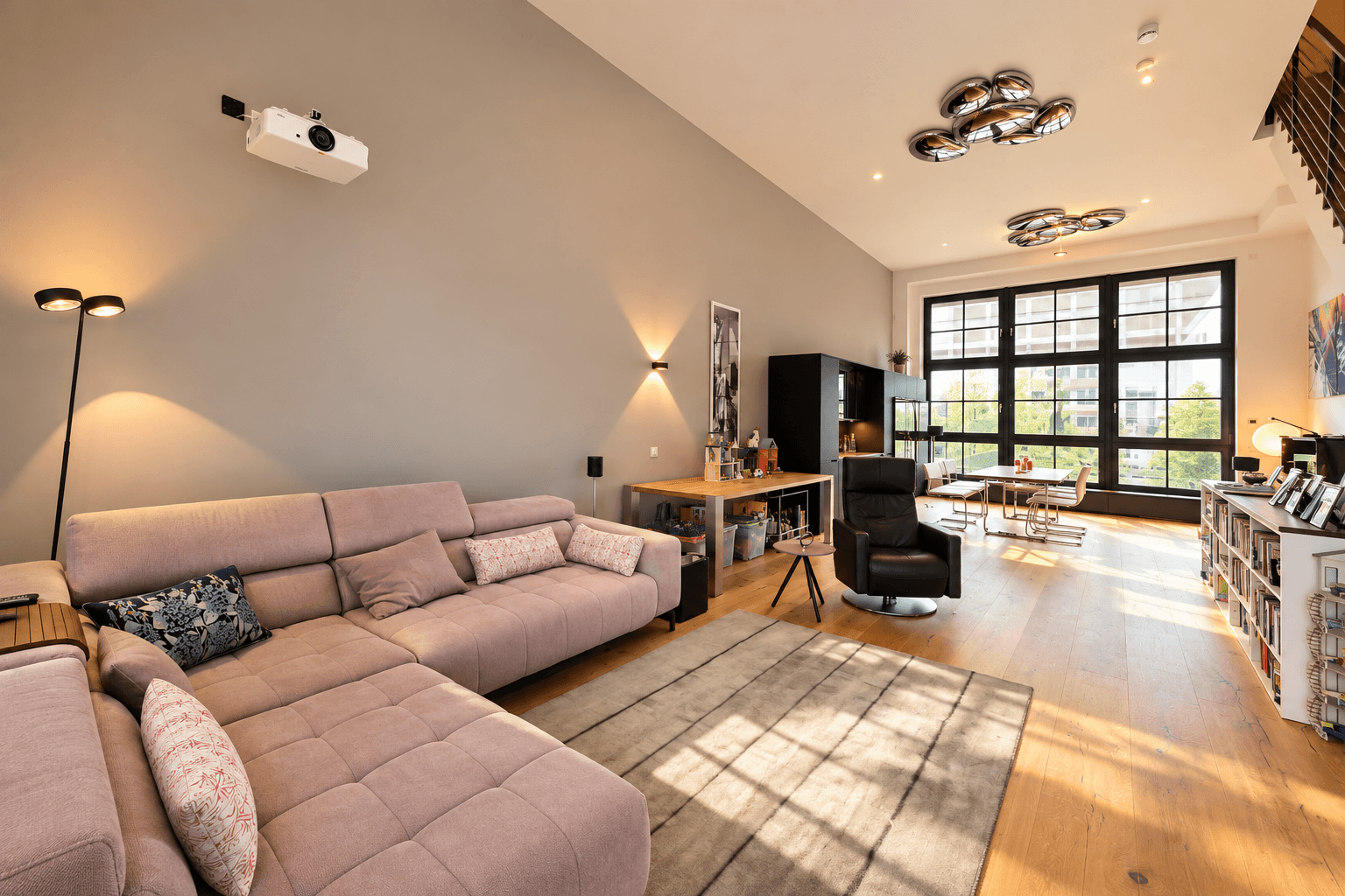 Prodej domu 283 m², pozemek 240 m², Berlin, Berlín Prodej domu 283 m², pozemek 240 m², Berlin, Berlín