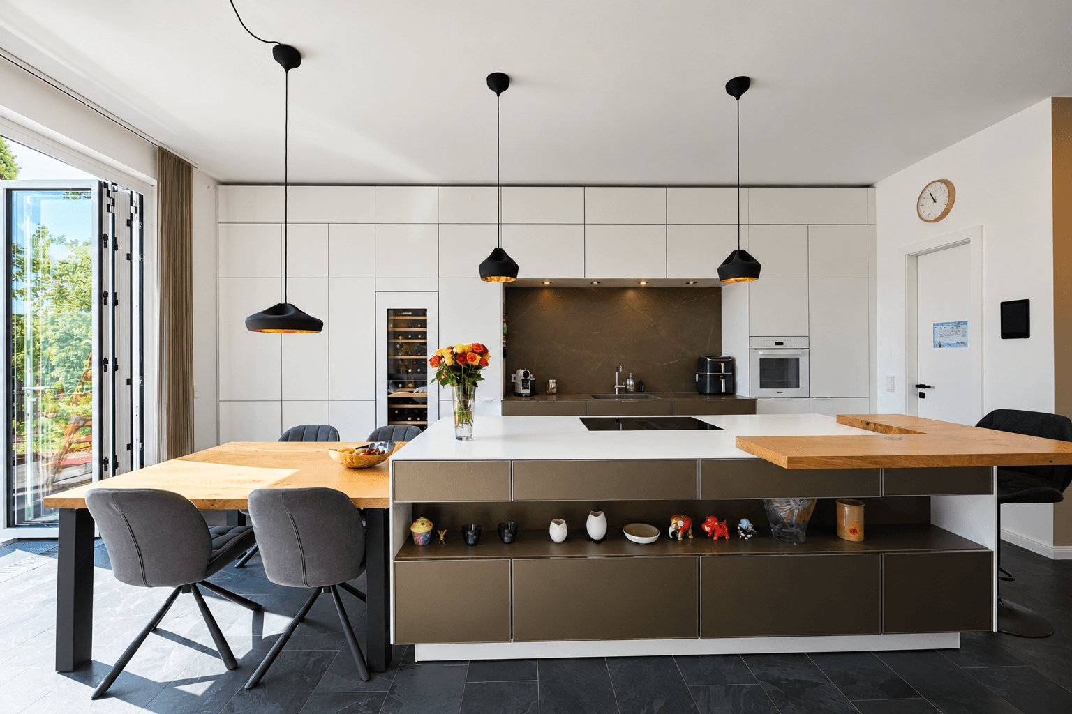 Prodej domu 283 m², pozemek 240 m², Berlin, Berlín Prodej domu 283 m², pozemek 240 m², Berlin, Berlín