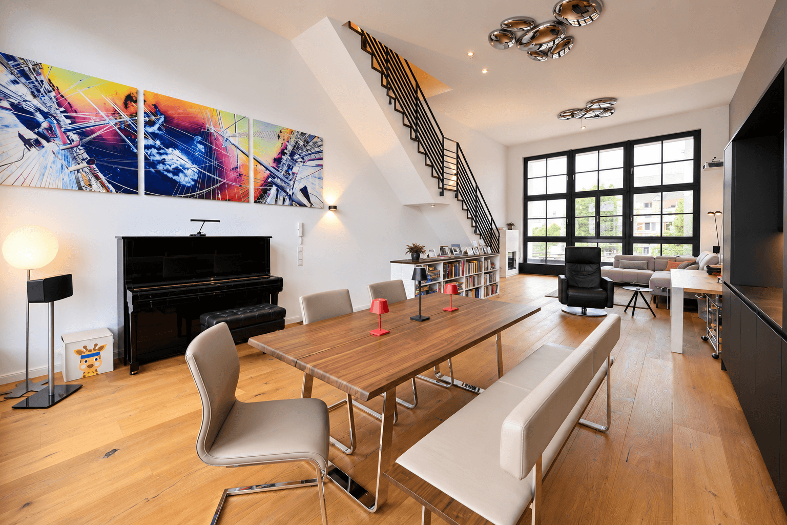 Prodej domu 283 m², pozemek 240 m², Berlin, Berlín Prodej domu 283 m², pozemek 240 m², Berlin, Berlín
