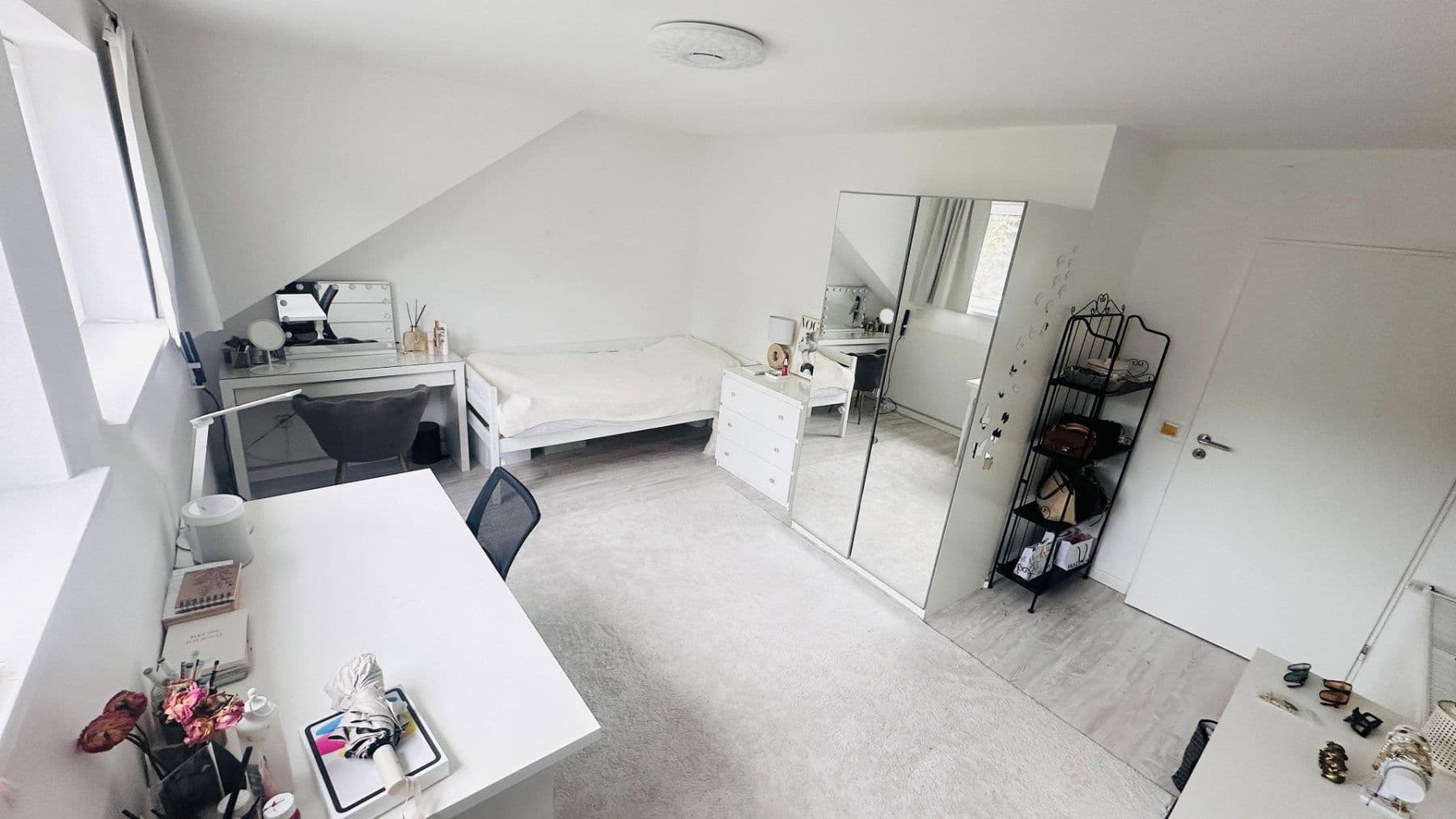 Prodej domu 187 m², pozemek 602 m², Tangstedt, Šlesvicko-Holštýnsko Prodej domu 187 m², pozemek 602 m², Tangstedt, Šlesvicko-Holštýnsko