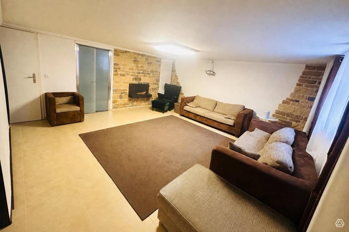 Prodej domu 187 m², pozemek 602 m², Tangstedt, Šlesvicko-Holštýnsko Prodej domu 187 m², pozemek 602 m², Tangstedt, Šlesvicko-Holštýnsko