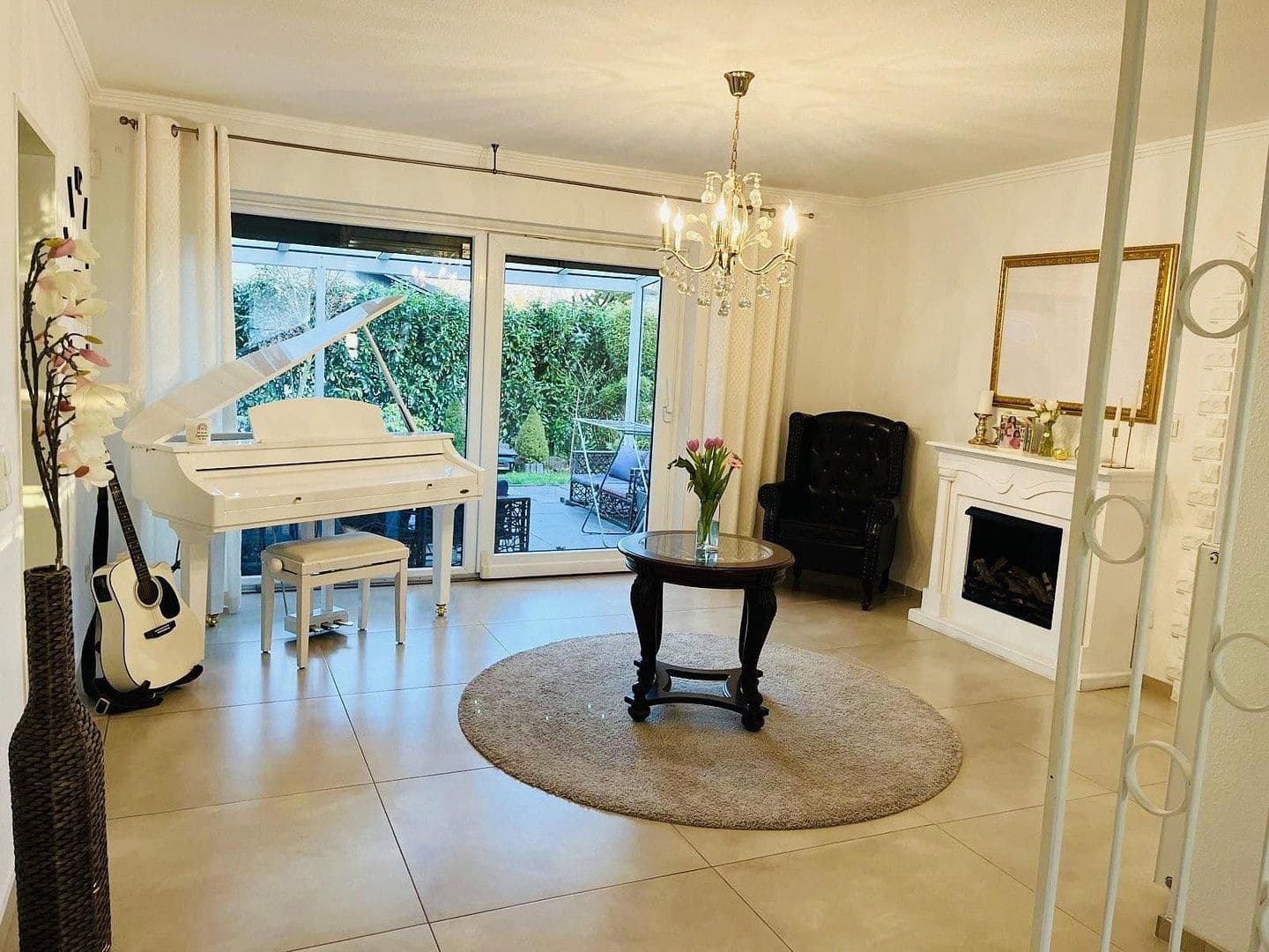 Prodej domu 187 m², pozemek 602 m², Tangstedt, Šlesvicko-Holštýnsko Prodej domu 187 m², pozemek 602 m², Tangstedt, Šlesvicko-Holštýnsko