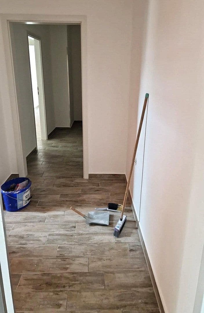 Pronájem bytu 5+1 140 m², Paul-Gruner-Straße 111, Chemnitz, Sasko Pronájem bytu 5+1 140 m², Paul-Gruner-Straße 111, Chemnitz, Sasko