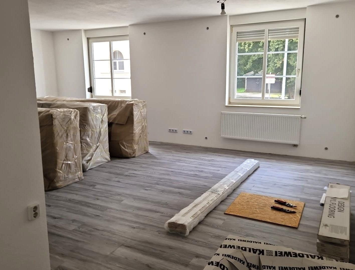 Pronájem bytu 5+1 140 m², Paul-Gruner-Straße 111, Chemnitz, Sasko Pronájem bytu 5+1 140 m², Paul-Gruner-Straße 111, Chemnitz, Sasko